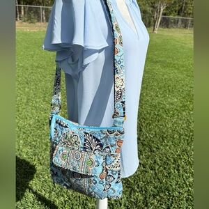 Vera Bradley bag adjustable crossbody BLUE EUC